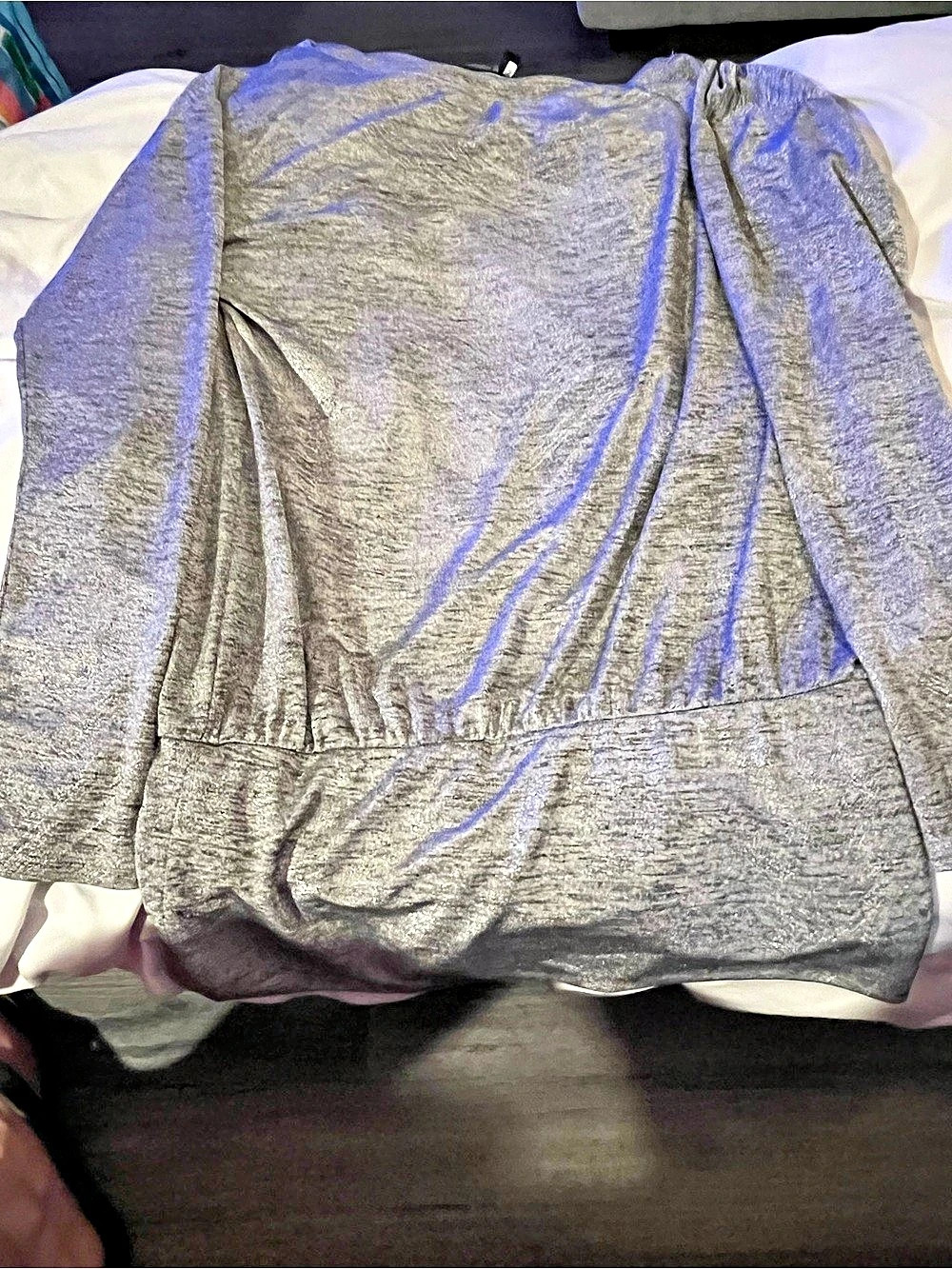 White House Black Market Metallic Silver Gray Dolman Blouson Tunic Top Size XS - Picture 4 of 4